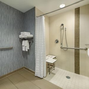King Room Sofa Bed Roll Shower Disability Access